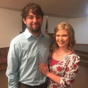 Meet your Posher, Courtney